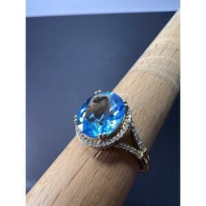 Swiss blue topaz and diamond 10k gold halo ring size 9